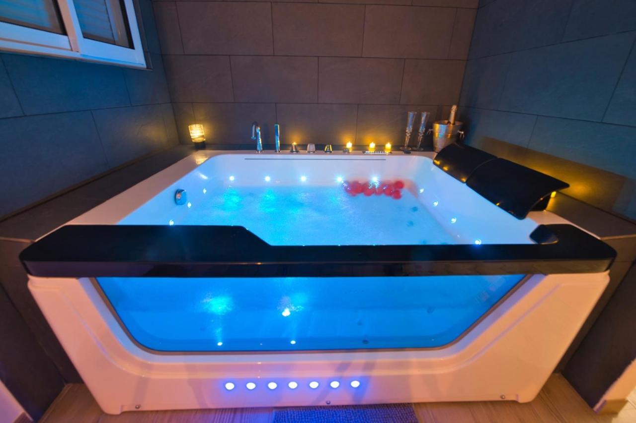 Love Suite And Spa - Cannes Dış mekan fotoğraf
